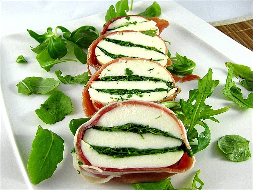 Terrine de tomate à la mozzarella et basilic terrine caprese Happy