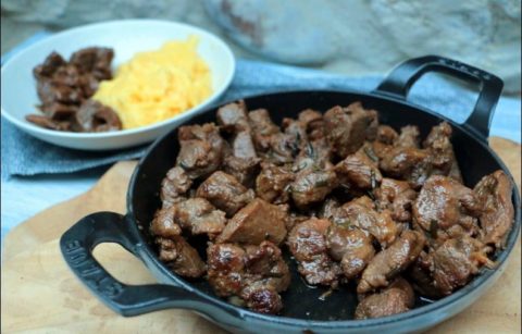 gigot d’agneau à la cacciatore