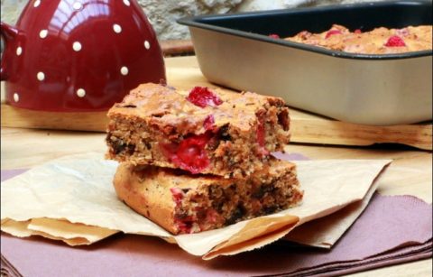 Banana-bread-cake-coco-framboises-ch8.jpg
