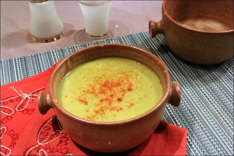 soupe de pois cassés marocaine