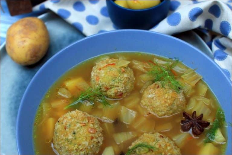 Boulettes de poisson et leur bouillon à la marseillaise de Gérald