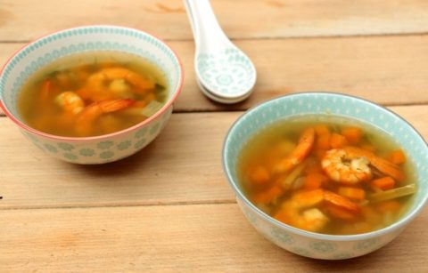 recette bouillon de crevettes thai citronnelle coriandre