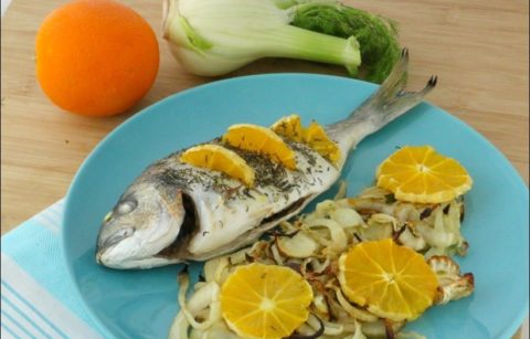 daurade rôtie à l'orange et au fenouil