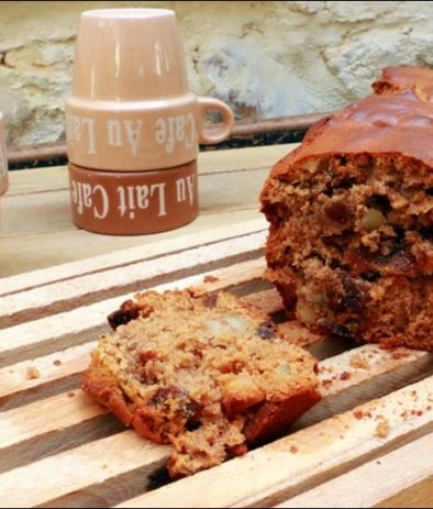 pain d'épices aux abricots secs et noix de macadamia