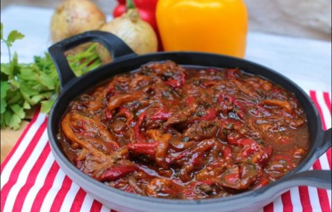 Peperonata-oignons-3.jpg