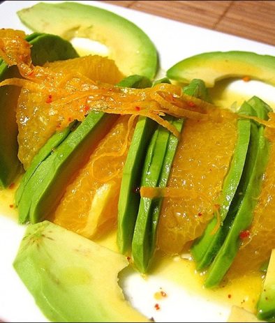 salade d'avocat et suprêmes d'orange