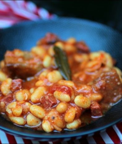 cocotte de porc au chorizo et haricots blancs