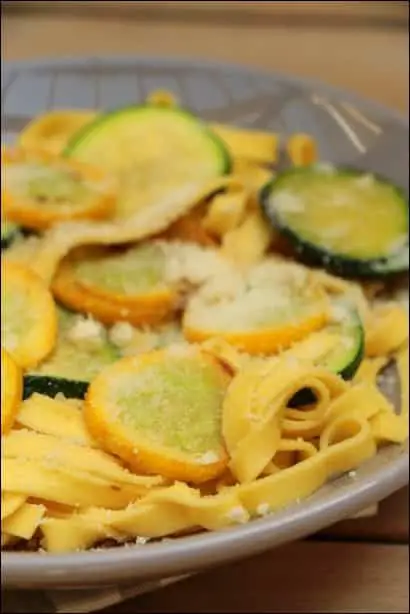 pates courgette ail