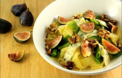 salade de pappardelles aux figues bleu et noix