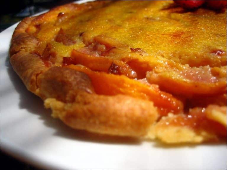 Recette Moelleux Pêches Crème d'Amande : Gâteau Facile et Savoureux