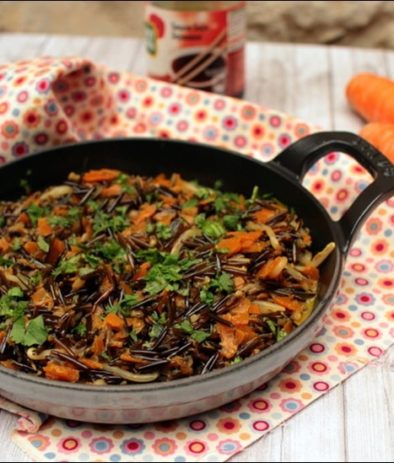 wok de riz sauvage aux légumes curry et lait de coco