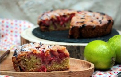 gâteau moelleux à la fraise et citron vert