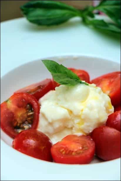 Salade-caprese-tomate-basilic-mozzarella-glacee (4)