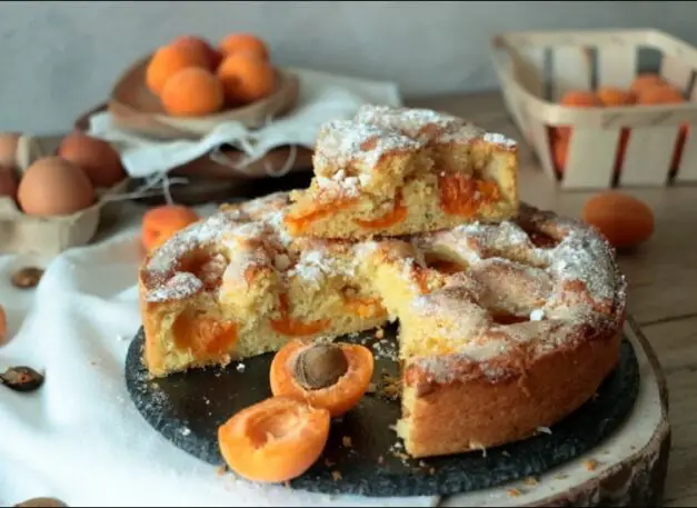 gâteau brioché aux abricots