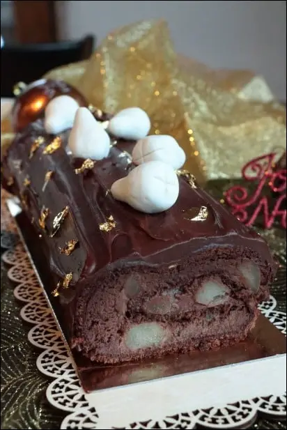 Bûche-Noel-pralin-chocolat-poire (7)