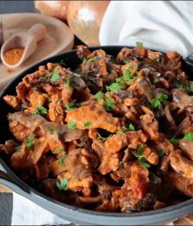 émincé de dinde aux champignons et aux lardons