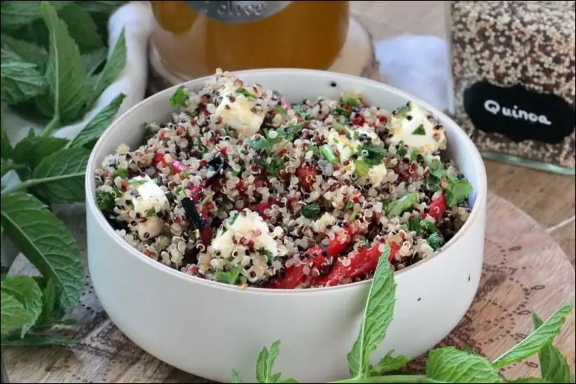 salade quinoa poivron grille feta