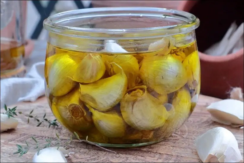 gouuses d'ail confit à l'huile d'olive