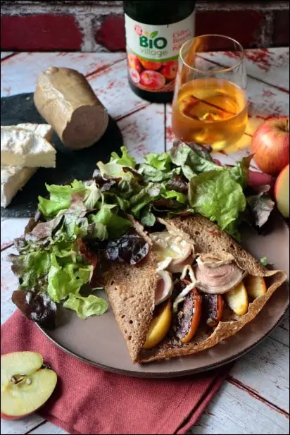 Galette-normande-pomme-andouille-Vire-camembert (15)