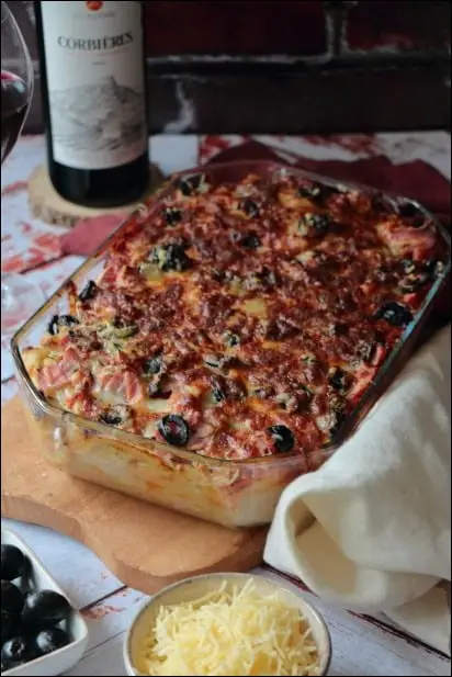 gratin de pates au jambon et tomate
