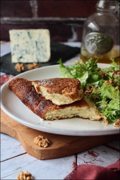 omelette roquefort noix