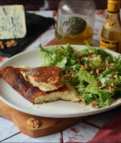 omelette soufflée au roquefort