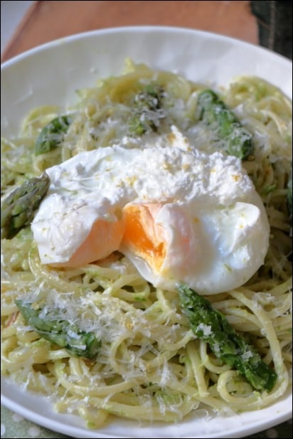 Linguine-creme-asperges-oeuf-poches (11) pâtes aux asperges vertes et crème