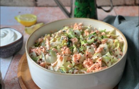 salade de concombre au fromage blanc et au saumon