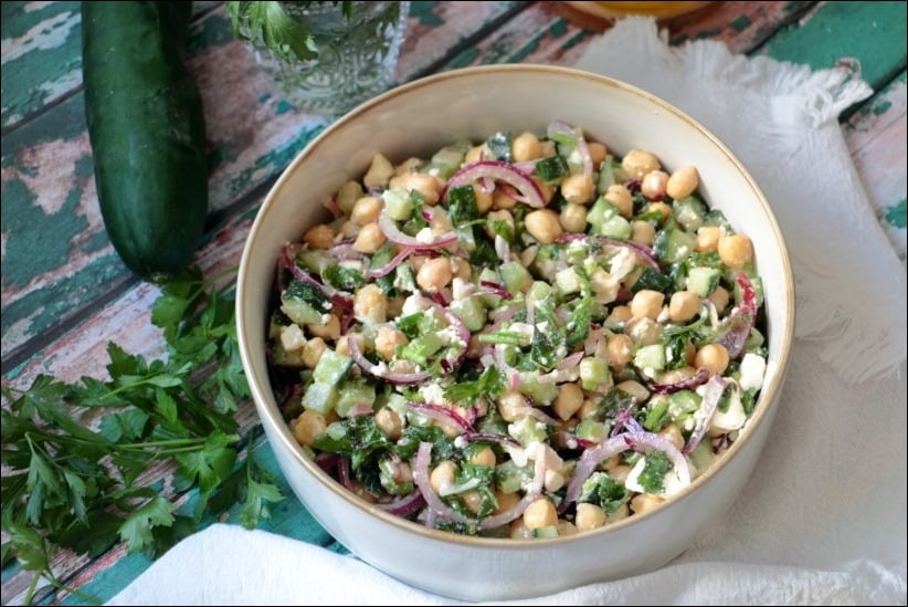 Salade_pois_chiches_concombre_feta (4) salade pois chiches feta concombre