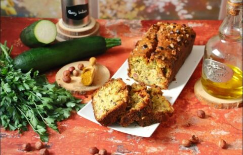 cake lardons courgette noisettes et curry