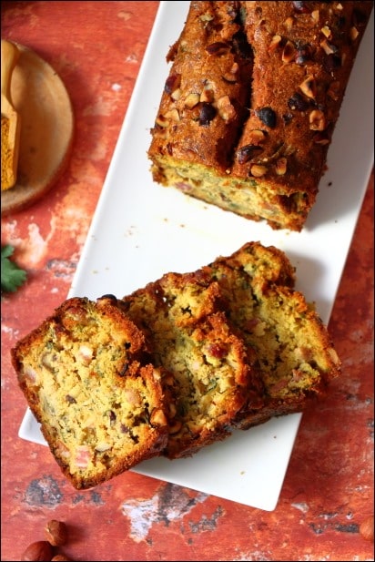 Cake-lardons-courgette-noisettes-curry (8) cake aux lardons moelleux