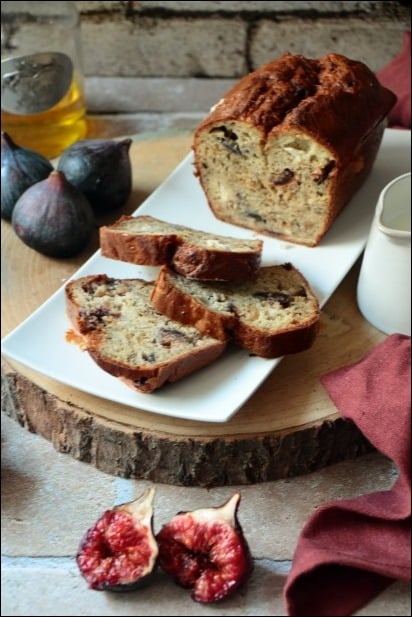 Cake-sale-fondue-oignons-figues-feta (3) cake figues miel feta