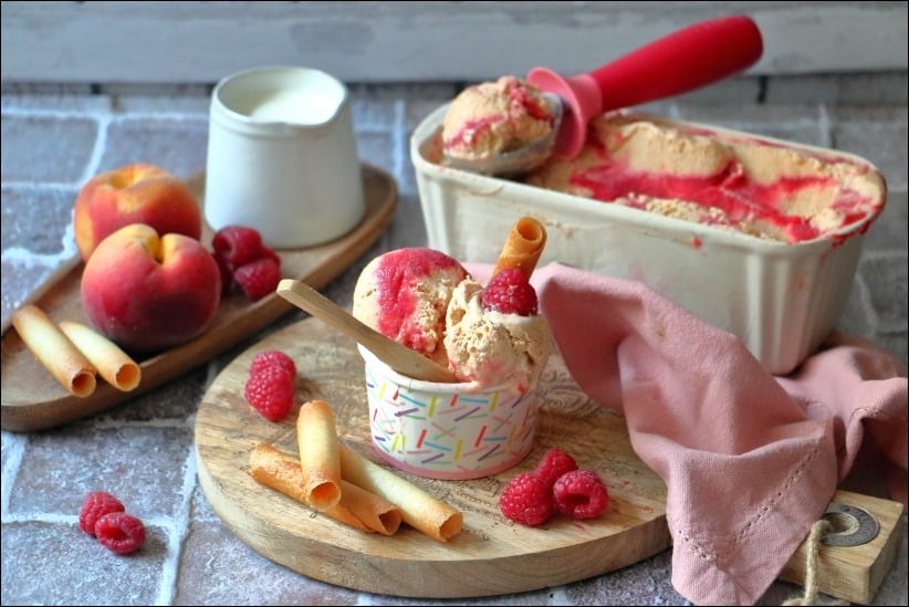 Glace-peche-melba (14) glace pêche vanille coulis framboise