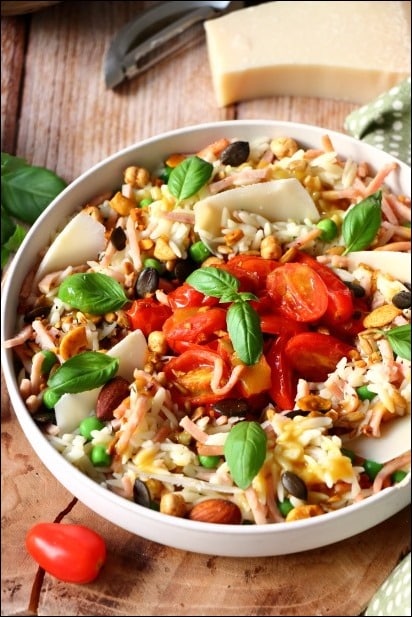 Salade-orzo-tomates-confites-petits-pois-chaud-froid (10) salade pâtes tomates basilic parmesan