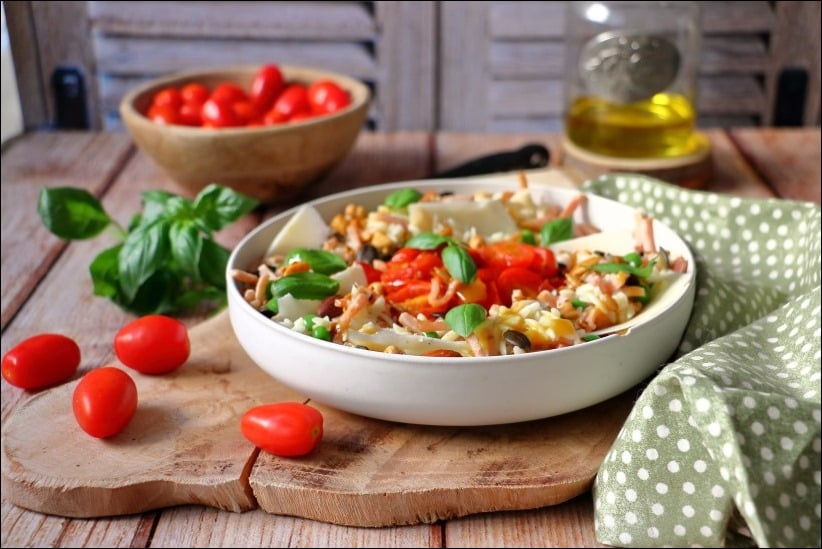 Salade-orzo-tomates-confites-petits-pois-chaud-froid (13) salade orzo tomates poelees basilic parmesan