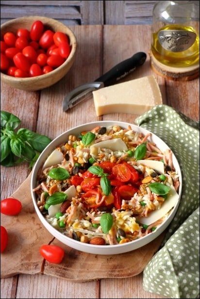 Salade-orzo-tomates-confites-petits-pois-chaud-froid (9) salade pates tomate poelee basilic