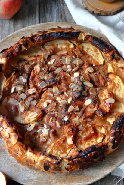 Tarte-rustique-pommes-amandes (6) tarte pommes a la compote