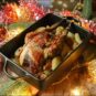 pintade farcie au pain d'épices poires et navets poêlés