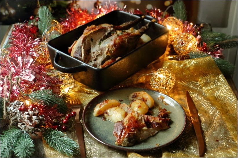 Pintade_farcie_pain_epices_poires_navets_poeles (20) pintade de noel farcie au foie gras